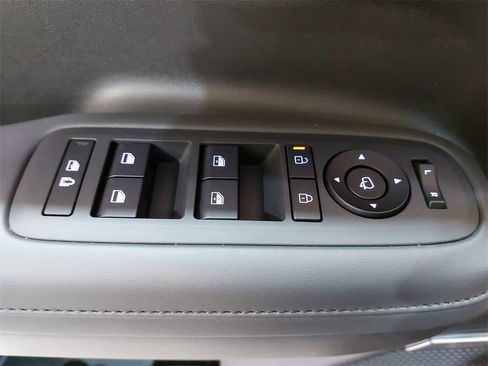 Used 2024 Hyundai Santa Fe Limited image 29