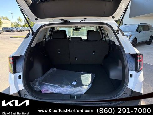 New 2027 Kia Sportage LX AWD/4WD image 16