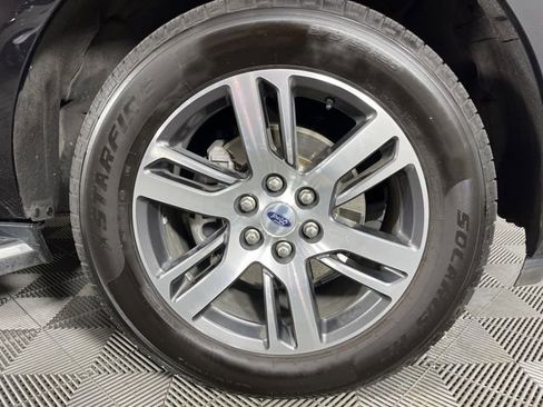 Used 2023 Ford Expedition Limited image 14