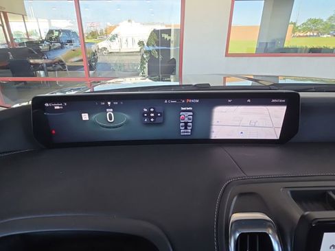 Used 2025 Ford Expedition Max Platinum AWD/4WD image 47