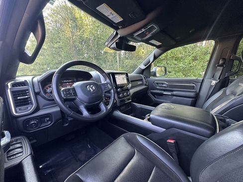 Used 2024 RAM 1500 Laramie image 17