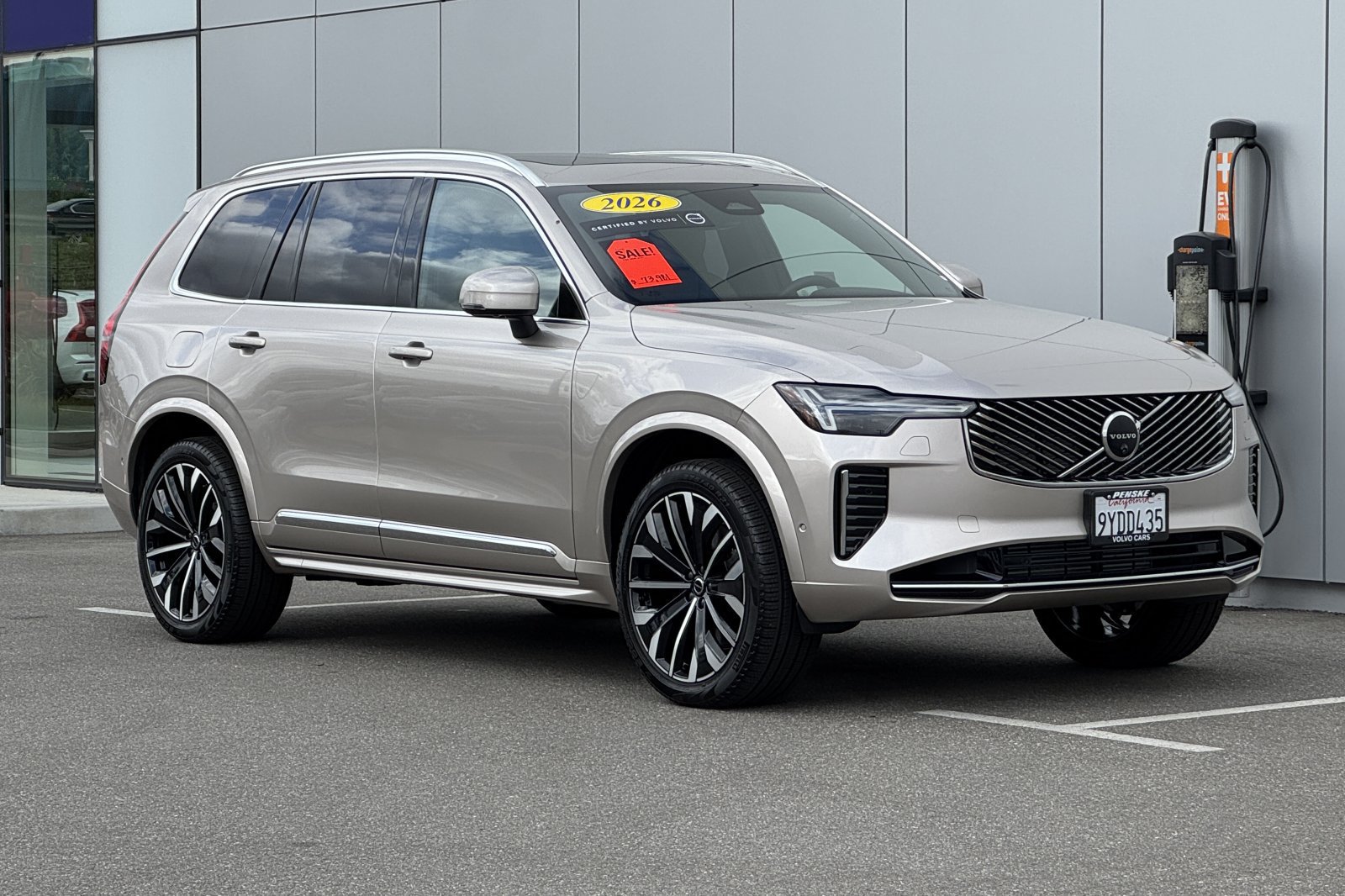 Used 2026 Volvo XC90 T8 Plus w/ Protection Package Premier AWD/4WD image 7