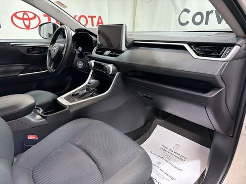 Used 2024 Toyota RAV4 LE image 11