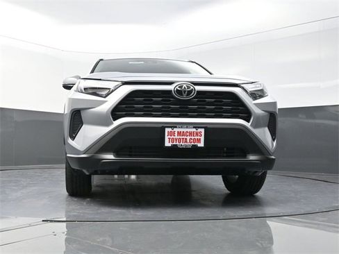 New 2025 Toyota RAV4 XLE image 28