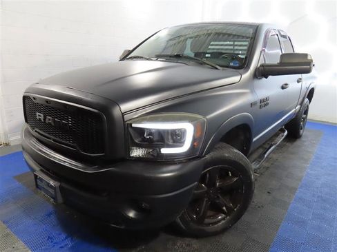 Used 2007 Dodge Ram 1500 Truck SLT image 4