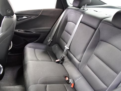 Used 2024 Chevrolet Malibu LT image 9