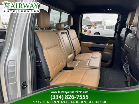 Used 2021 Ford F150 Lariat image 13