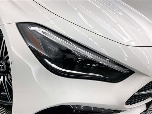 Used 2026 Mercedes-Benz CLE 300 4MATIC image 26