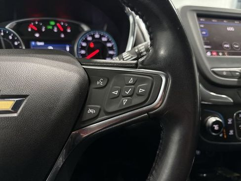 Used 2020 Chevrolet Equinox LT image 19