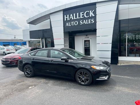 Used 2018 Ford Fusion SE w/ Fusion SE Technology Package FWD image 7