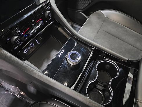 Used 2023 Jeep Grand Cherokee Altitude image 25