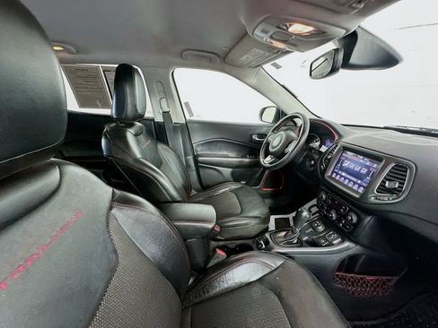 Used 2021 Jeep Compass Trailhawk AWD/4WD image 28