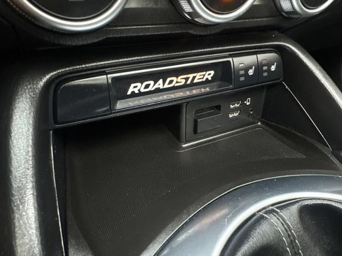 Used 2023 MAZDA MX-5 Miata Grand Touring RWD image 64