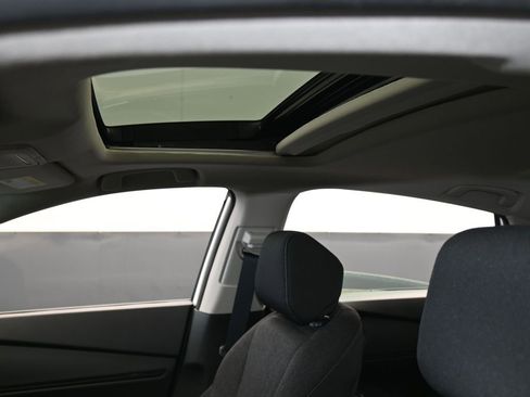 Used 2023 Honda Accord EX image 11