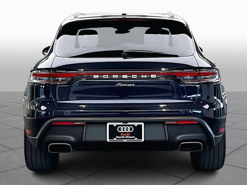 Used 2023 Porsche Macan image 5