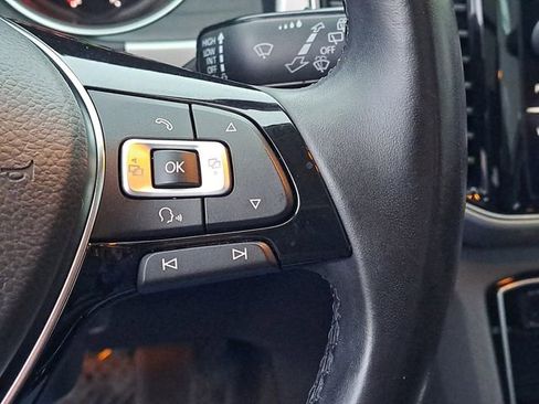 Used 2018 Volkswagen Atlas SEL image 11