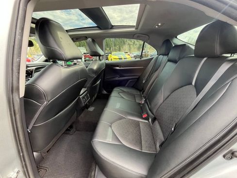 Used 2022 Toyota Camry XSE w/ Carpet Mat Package (TMS) image 16