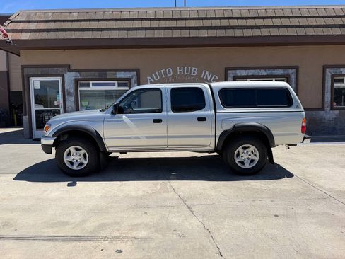 Used 2003 Toyota Tacoma PreRunner w/ Convenience Pkg RWD image 6