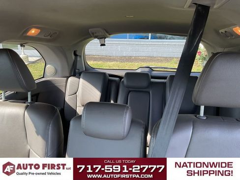 Used 2015 Honda Odyssey Touring Elite image 11