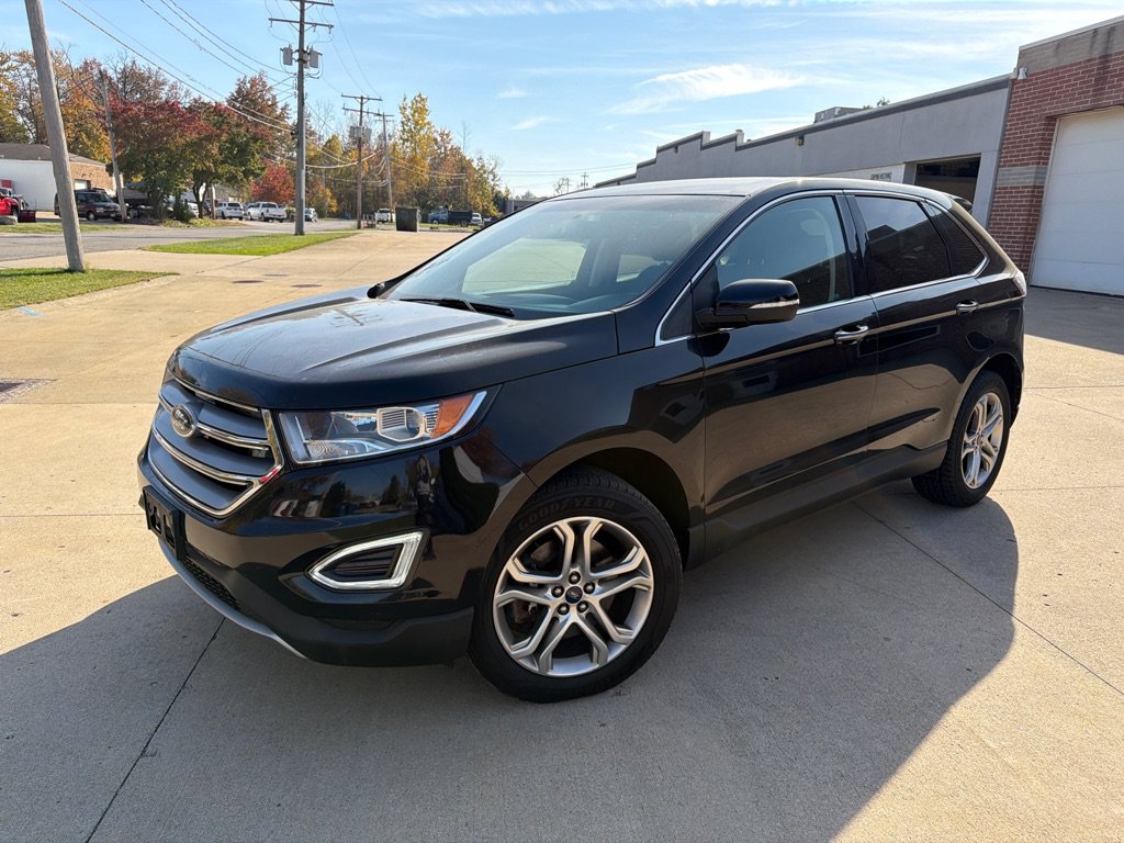 Used 2018 Ford Edge Titanium AWD/4WD image 1