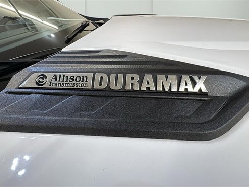 Used 2023 Chevrolet Silverado 2500 LT w/ Convenience Package image 25