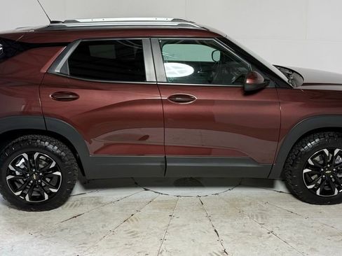 Used 2023 Chevrolet TrailBlazer LT w/ Convenience Package image 6