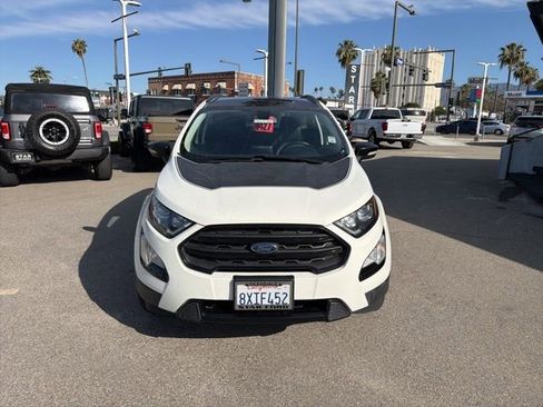 Used 2020 Ford EcoSport SES w/ SES Black Appearance Package image 2