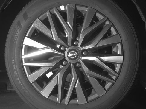 Used 2025 Nissan Altima 2.5 SV image 15