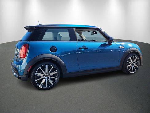 Used 2022 MINI Cooper S image 7