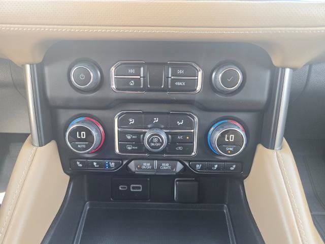 Used 2023 Chevrolet Tahoe Premier AWD/4WD image 39