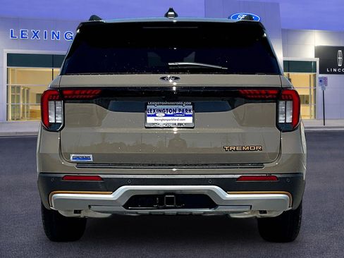 New 2026 Ford Explorer Tremor image 4