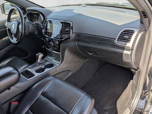 Used 2021 Jeep Grand Cherokee Limited w/ Luxury Group II RWD image 18
