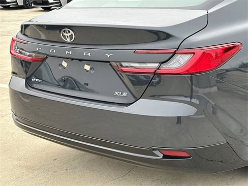 New 2026 Toyota Camry XLE image 5