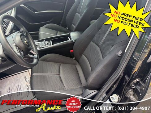 Used 2017 MAZDA MAZDA3 Sport w/ Preferred Equipment Package FWD image 20