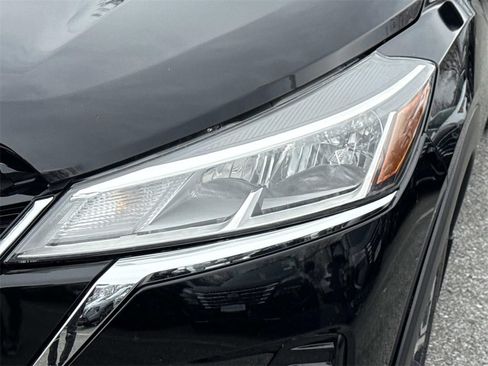 Used 2023 Nissan Kicks SV image 27