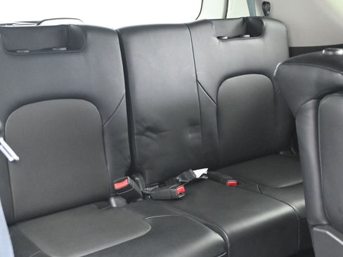 Certified 2024 Nissan Armada SV image 15
