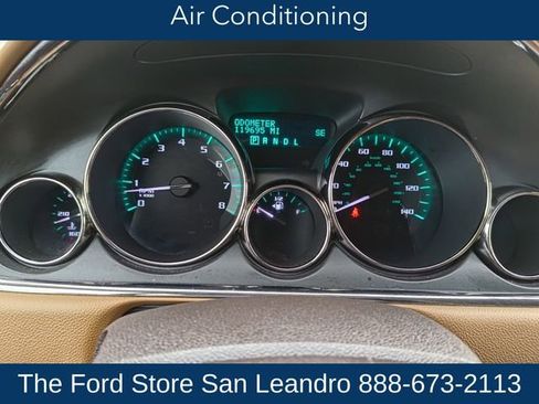 Used 2015 Buick Enclave Leather w/ Trailering Package image 17