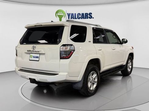 Used 2016 Toyota 4Runner SR5 Premium image 5