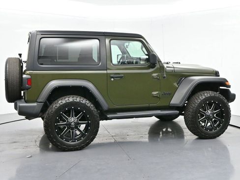 Used 2023 Jeep Wrangler Sport AWD/4WD image 8