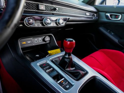 Used 2024 Honda Civic Type R image 34