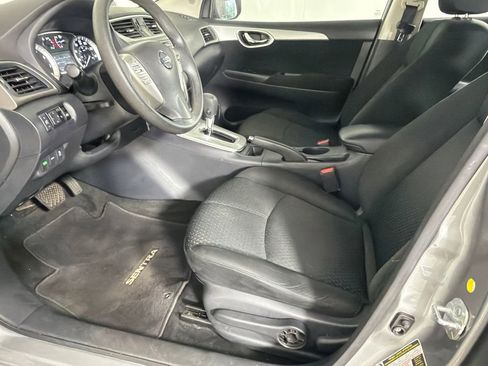 Used 2014 Nissan Sentra SR FWD image 9