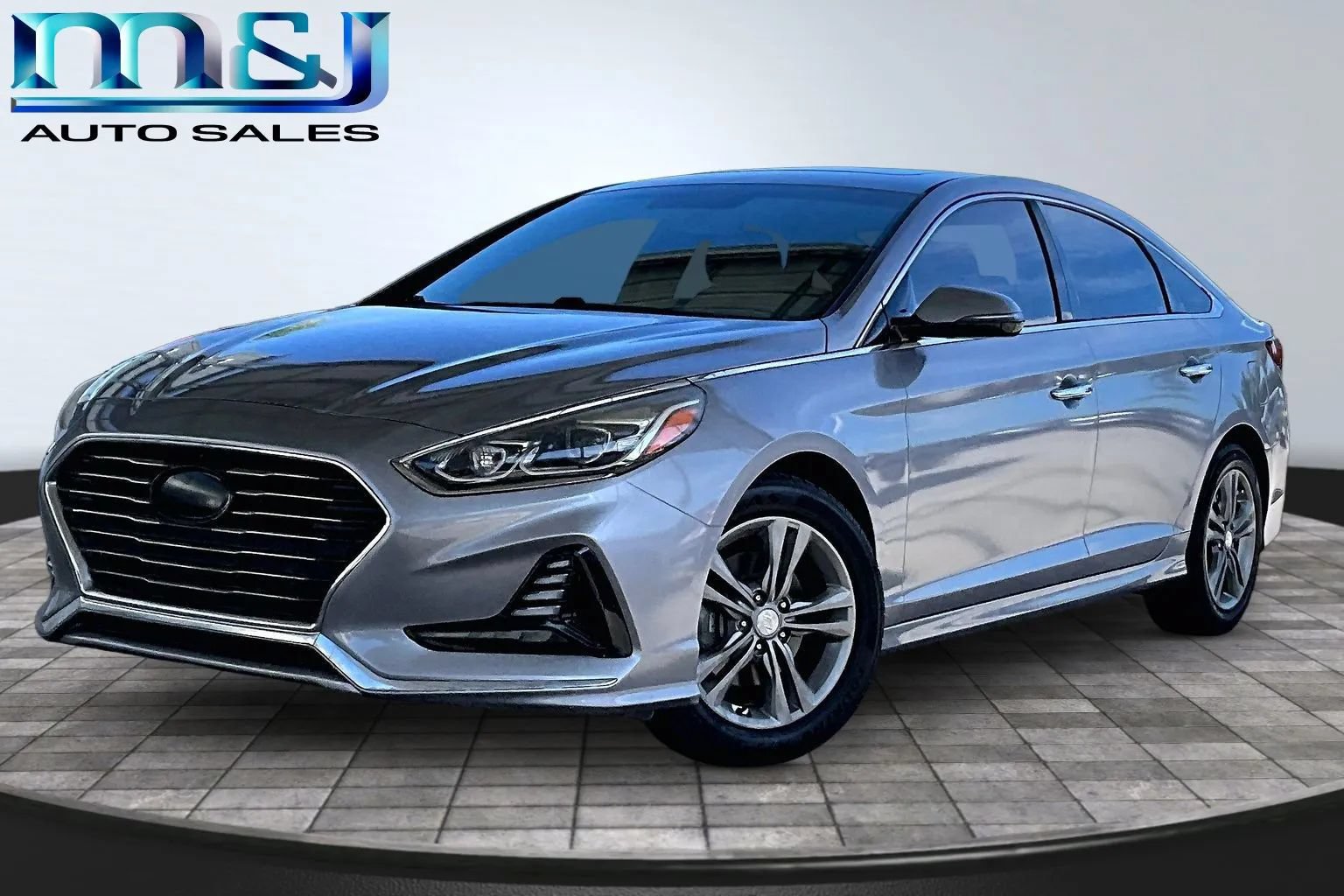 Used 2018 Hyundai Sonata Limited FWD image 1