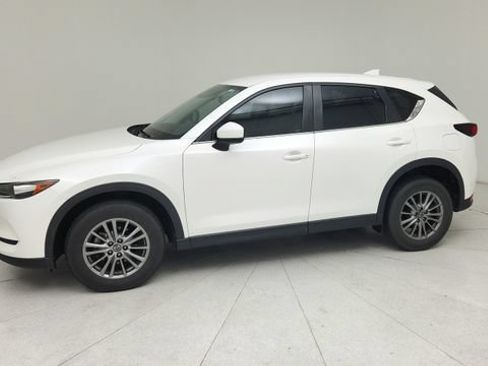 Used 2018 MAZDA CX-5 Sport FWD image 2