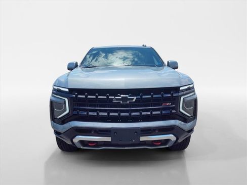 Used 2025 Chevrolet Tahoe Z71 AWD/4WD image 8