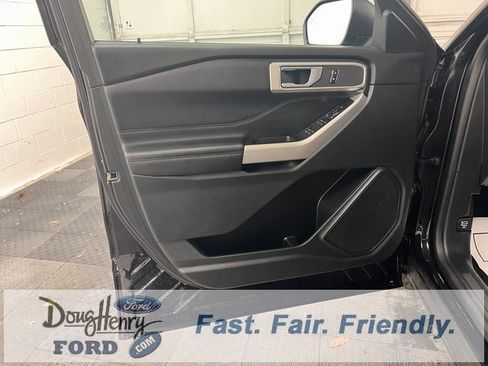 Used 2023 Ford Explorer XLT w/ Equipment Group 202A image 24