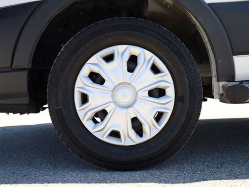 Used 2024 Ford Transit 250 Low Roof w/ Exterior Upgrade Package RWD image 9