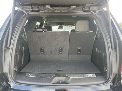 Used 2024 Chevrolet Tahoe Premier image 7