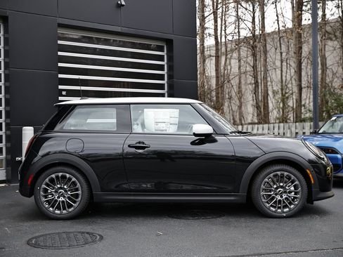 New 2026 MINI Cooper 2-Door Hardtop image 4