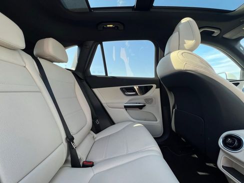 Certified 2023 Mercedes-Benz GLC 300 4MATIC image 18
