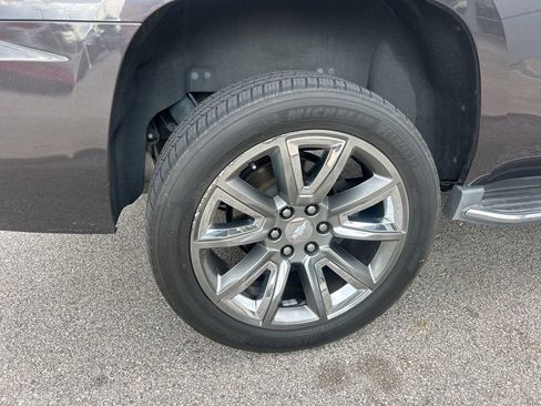 Used 2017 Chevrolet Tahoe Premier RWD image 5